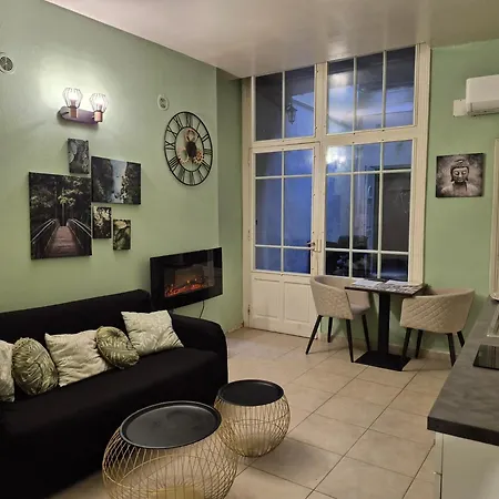 Loveroom - - Sauna - Privatif - Escape Game - Terrasse Apartment *