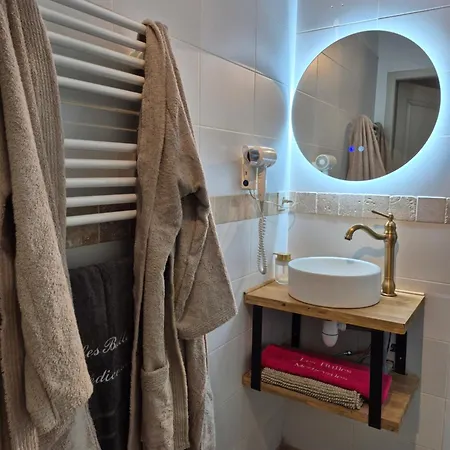 Loveroom - - Sauna - Privatif - Escape Game - Terrasse